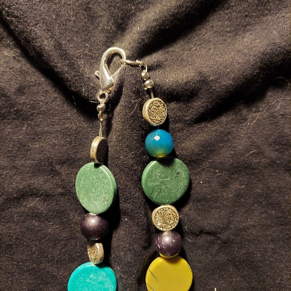 Colorful Beaded Necklace - Picture 3 of 4
